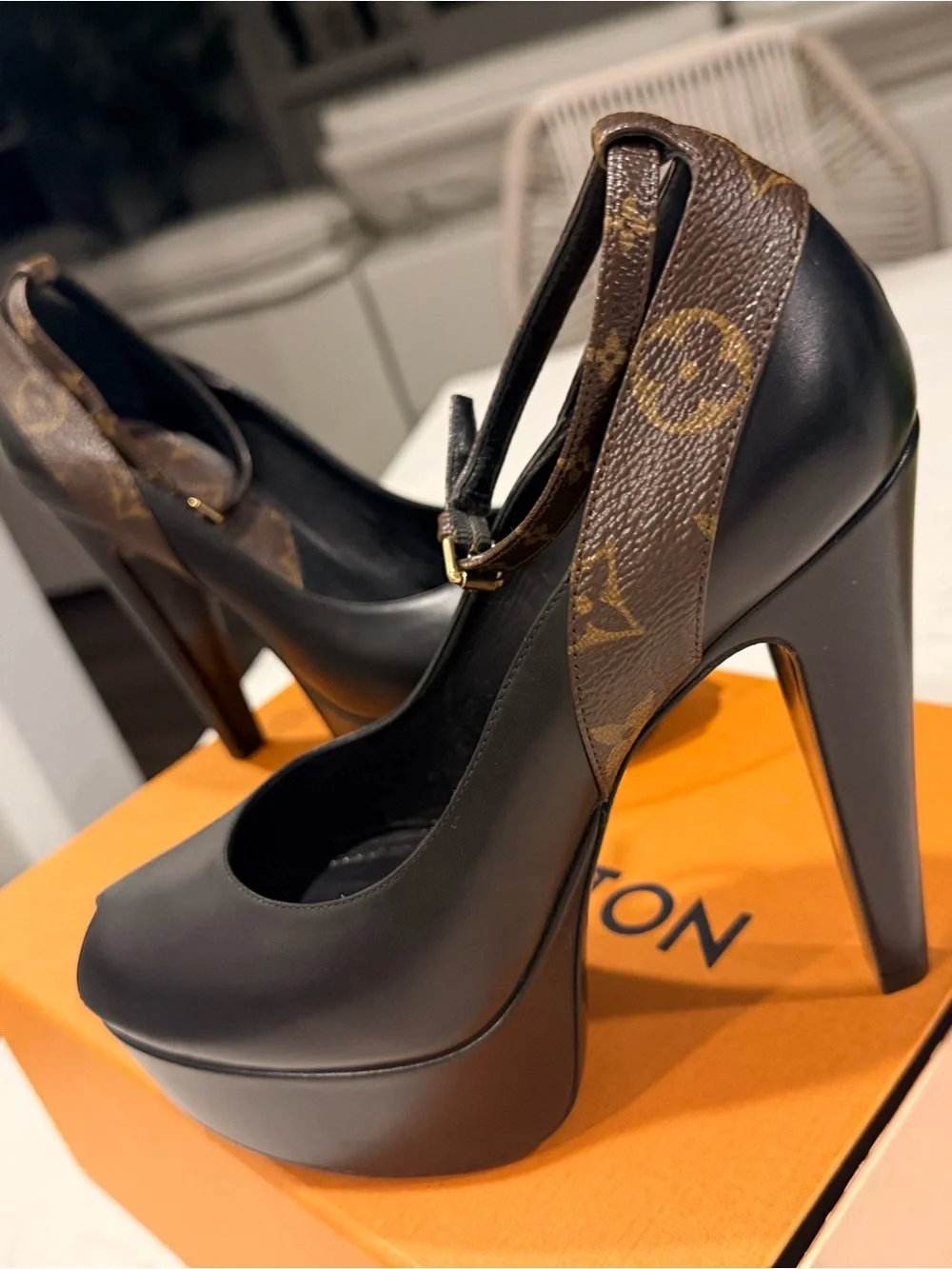 Louis Vuitton Black Leather Platform Pumps with Monogram Accent